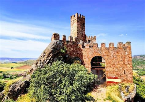 CASTLE OF RIBA DE SANTIUSTE (2026) All You Need to Know BEFORE You Go ...