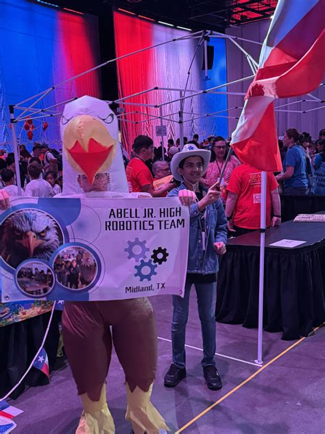 Abell robotics team competes on world stage at Western Edge ...