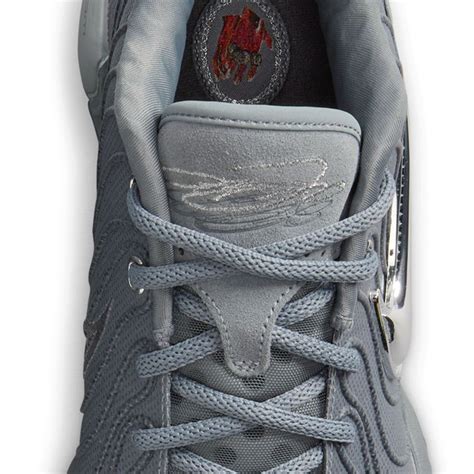 nike men lebron xxi cool grey metallic silver iron grey
