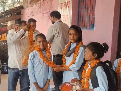 School reopens in Jhalawar 13 days after building collapse Students ...