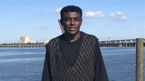 Anne Heche dies of crash injuries after being taken off life support