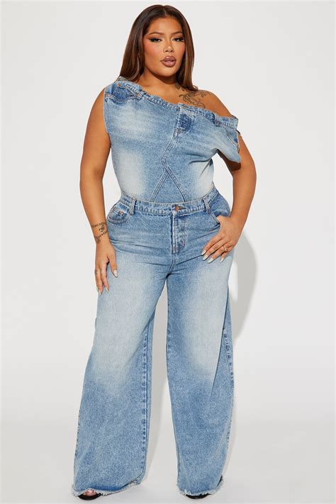 Discover Plus Size Denim Jumpsuits | Fashion Nova