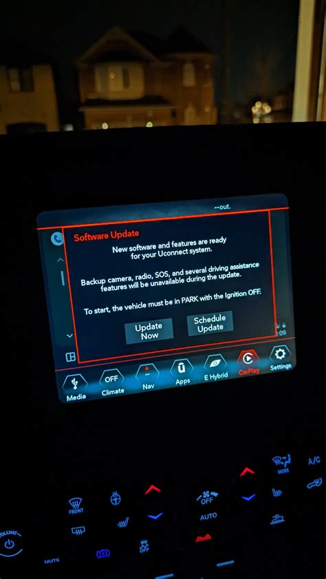 Uconnect Software Update Chrysler 的图像结果