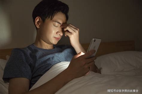 长期熬夜玩手机的人，五种疾病都会找上你，希望你一个都没有—【NMN观察】