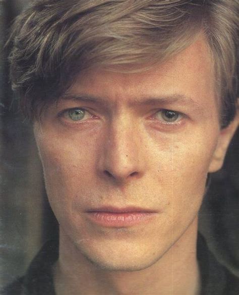 David Bowie | David bowie eyes, David bowie, Bowie eyes