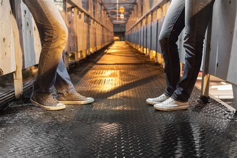 5 Signs Your Teen Might Be Sneaking Out | Teen Behavioural Treatment