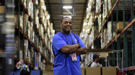 NJ jobs: Seasonal workers in Middlesex County area sought