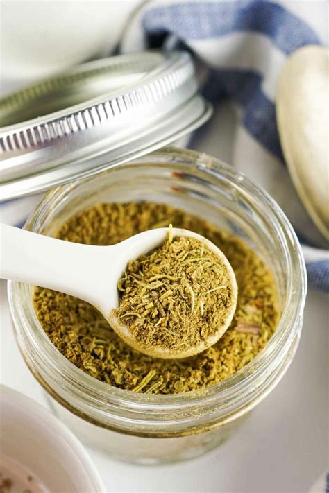 Homemade Poultry Seasoning Substitute | Smells Like Delish