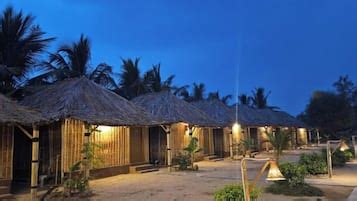 Hotels in Ballari from ₹1,364: best places to stay in 2026 |Hotels.com