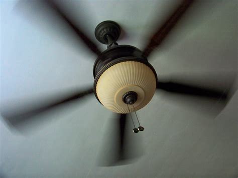 Ceiling Fan Repair Tips 的图像结果