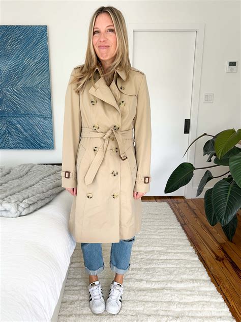 Khaki burberry trench coat online