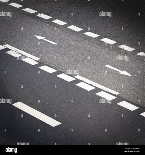Diagonal Lines In Middle Of Road at Marcus Sacco blog