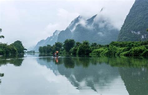 【广西】女子在桂林坐竹筏被索要小费：很多游客都在吐槽