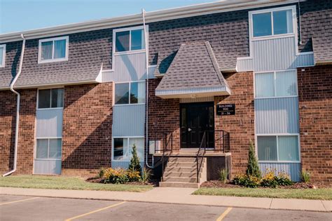 College Housing / Macomb / Western Illinois University