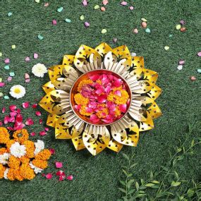 Amaya Decors is a Manufacturer & Exporter of Handicrafts from Moradabad ...