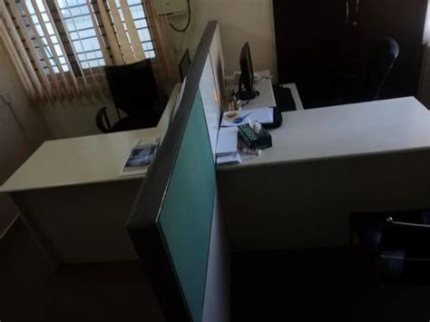 Office Partition - 7 Feet Wood Modular Office Partition Wholesale ...
