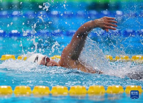 全国春季游泳锦标赛在青岛开赛-新华网