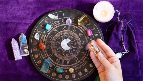 Did Nostradamus Predict The End Of The Papacy? Pope Francis Death ...