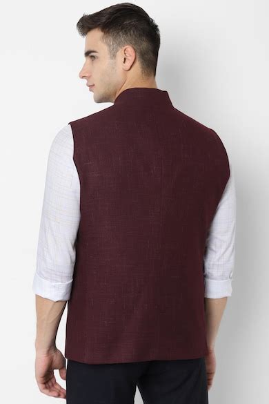 Buy Men Textured Maroon Business Casual Nehru Jacket Online - 472695 ...