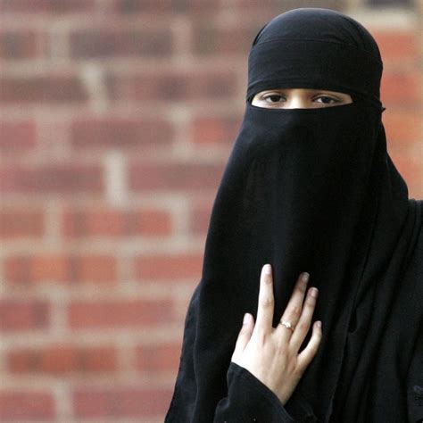 Why Do Muslim Women Cover Up