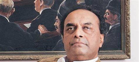 India allows its top law officers to represent private clients. But ...