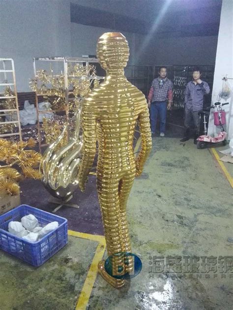 仿金玻璃钢铜人雕塑 - 深圳市海盛玻璃钢有限公司