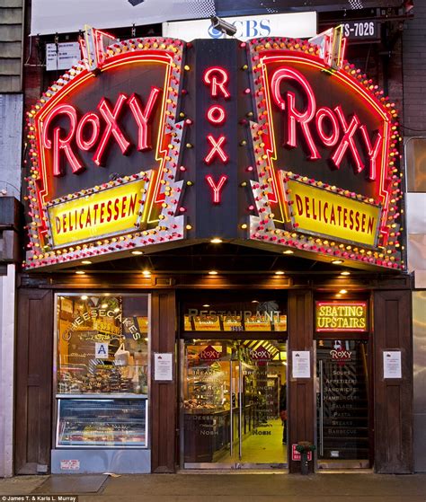 Restaurant Signs Creative 的图像结果