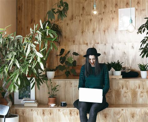 How to Design an Eco-Friendly Office Interior for a Sustainable Future ...