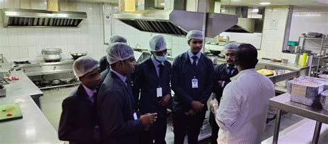 Emirates Institute of Hotel Management | CHOOSE YOUR COURSE SAVE YOUR ...