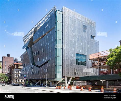 Cooper Union - 41 Cooper Square Stock Photo - Alamy