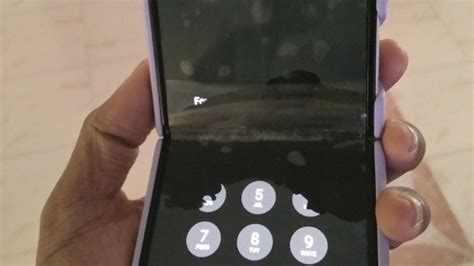 Petition · Samsung Galaxy fold 3 and flip 3 Deadpixel issue - India ...