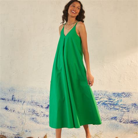 Spice Up Your Style with Our Green Chili Pepper Maxi Dress - A Classic ...