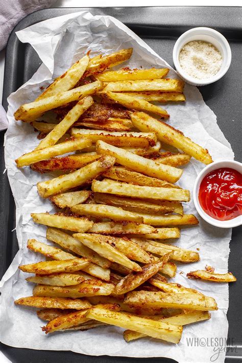 Garlic Parmesan Fries (Easy & Super Crispy!) - Wholesome Yum