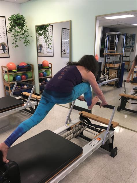 hip flexor machine exercises - Hoa Valenti