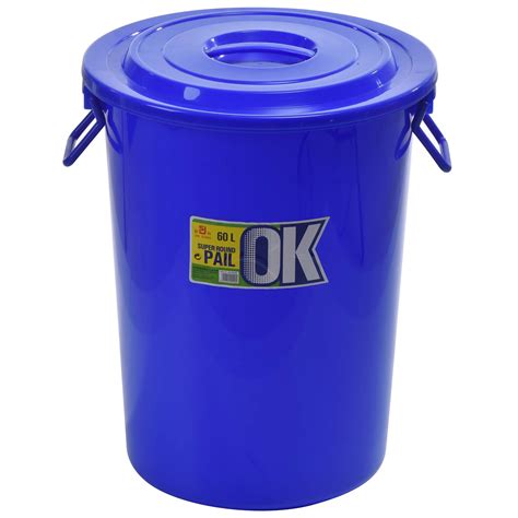 Large plastic bucket with lid online