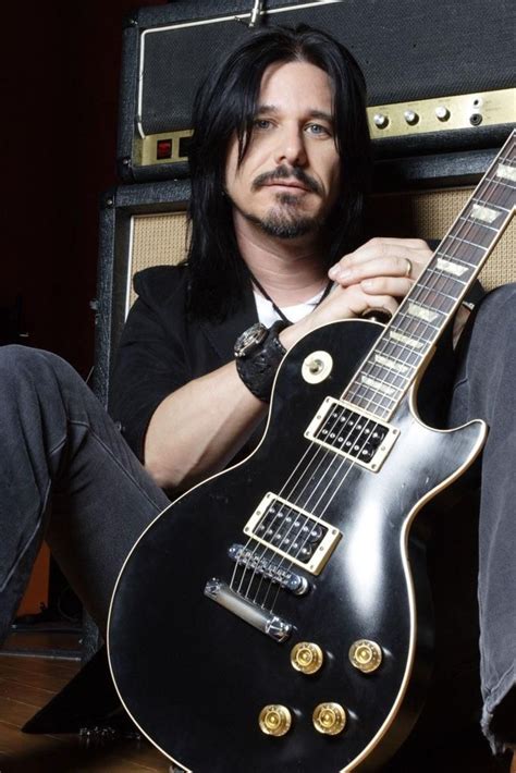 Gilby Clarke of Guns N Roses with Grin Cynic Live at The Barn, 1200 S ...
