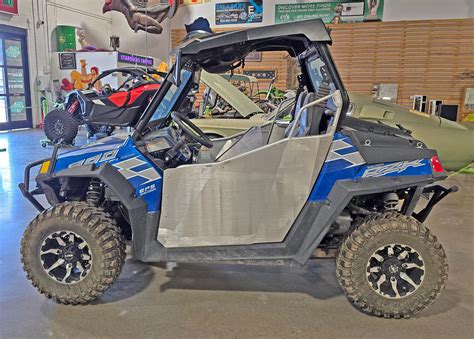Lot - 2013 Polaris Razor Side by Side ATV