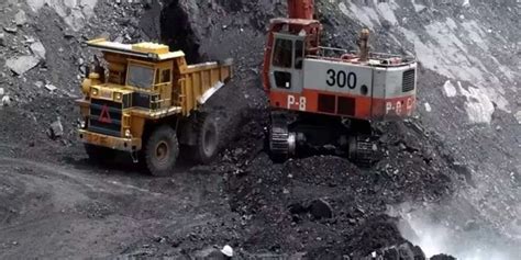 Challenges Persist in India's Mining Sector Despite Reforms
