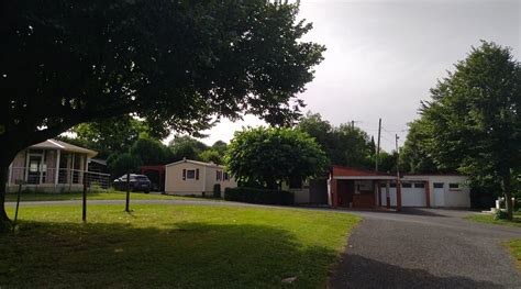 CAMPING VALLÉE DU THORÉ (Saint-Amans-Soult) - Campground Reviews ...