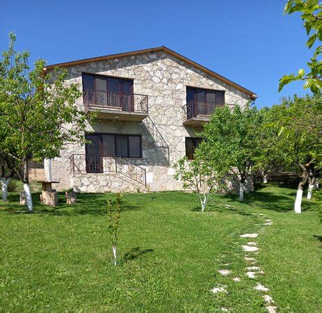 GUEST HOUSE IJEVAN'S GARDEN - B&B Reviews, Photos, Rate Comparison ...