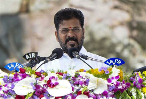 Will use power to serve people, not to settle scores with anyone ...