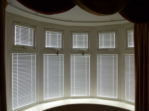 Intu Venetian Blinds for Bay Windows