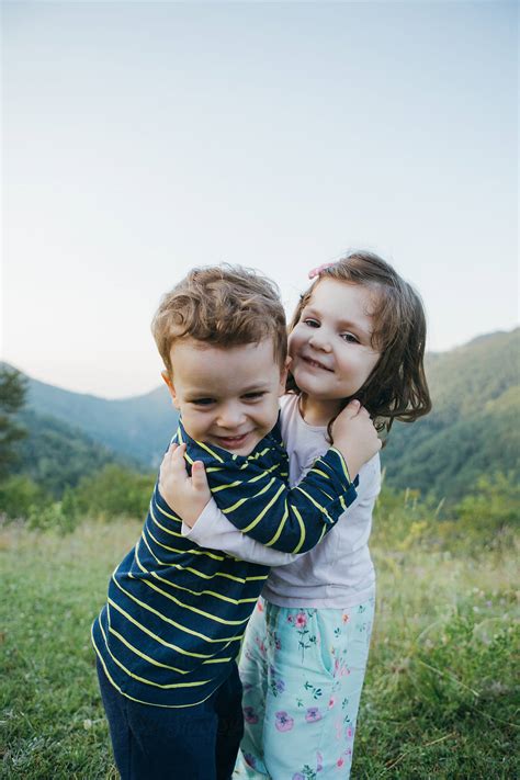 Child Playing 的图像结果