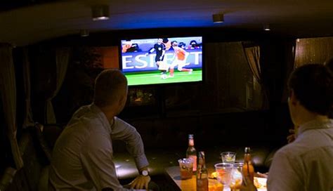 6 Best Bars To visit in Parnu - lifeberrys.com