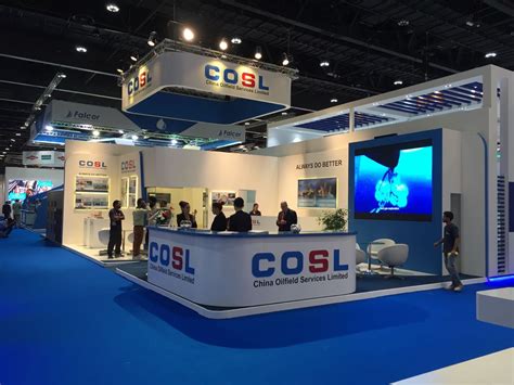 Spectacular: Customer Reviews, Stands and Services