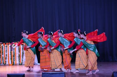 Press Release:Press Information Bureau