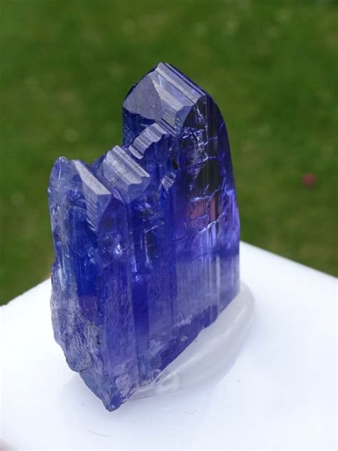 Tanzanite Stone 的图像结果