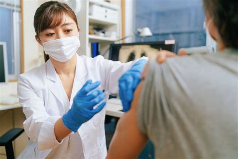 Vaccinations in Japan: which ones are required? | Expatica
