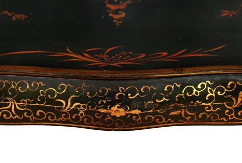 A Black Lacquer and Gold Cocktail Table For Sale at 1stDibs