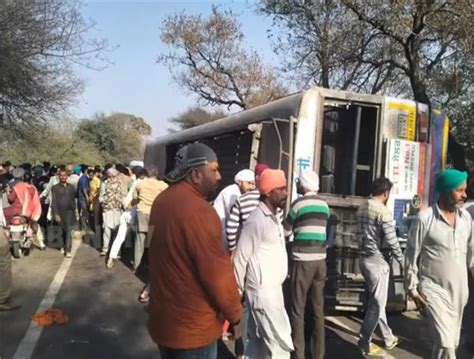 ਬਠਿੰਡਾ 'ਚ ਵਾਪਰਿਆ ਦਰਦਨਾਕ ਹਾਦਸਾ, ਸਵਾਰੀਆਂ ਨਾਲ ਭਰੀ PRTC ਬੱਸ ਪਲਟੀ